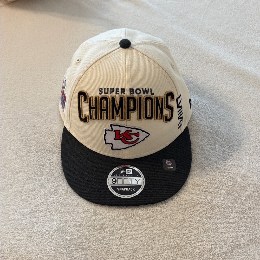 New Era Super Bowl Kansas City Chiefs Champions Hat - Black and Cream